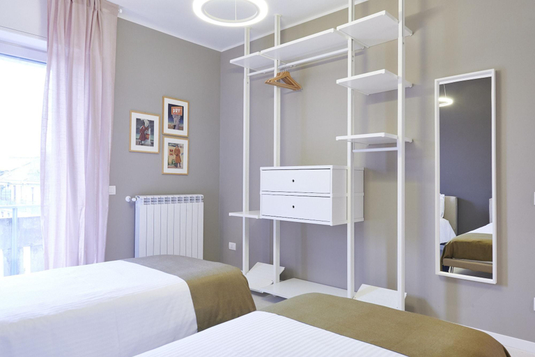 Bedroom 3, Green Ribbon, Milano