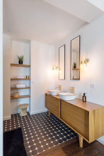 Bathroom 3, Libertitu, Pyrénées-Atlantiques