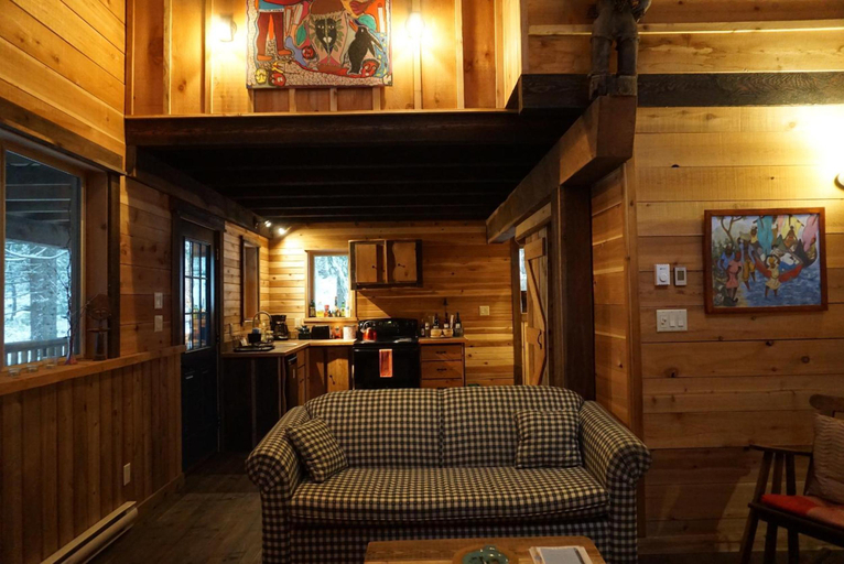 Others 5, Logden Lodge, Central Kootenay