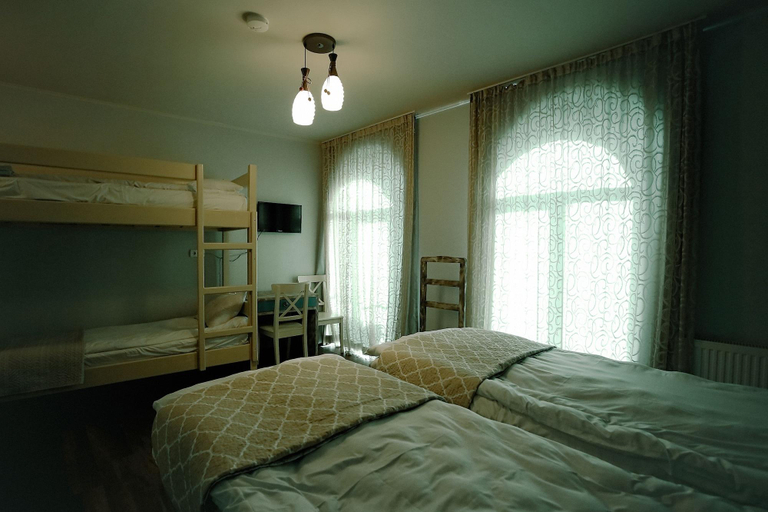 Bedroom 3, Hotel Kutaisi Globus, Kutaisi