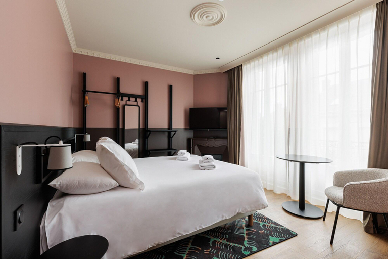 Room 2, Gogaille Arago Acca S Autonome, Loiret