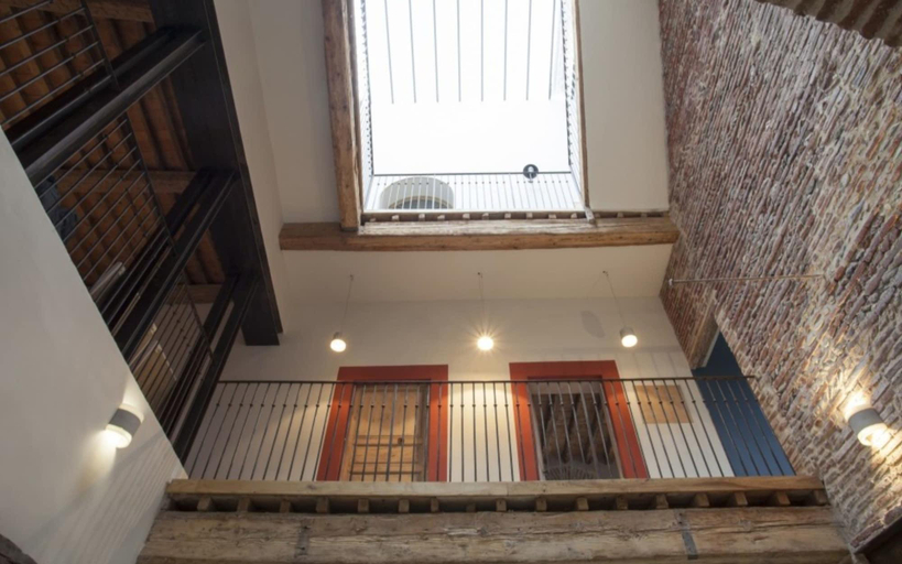 Lobby 3, Chateau De Villeclare, Pyrénées-Orientales
