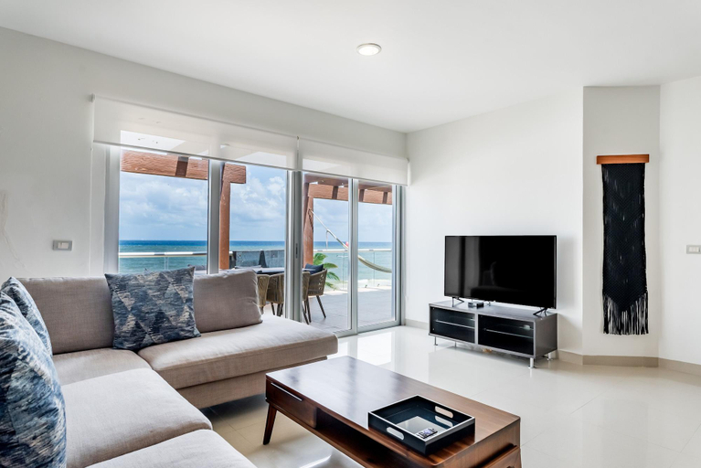 Room 2, Mareazul Beach Condos Playa Del Carmen, Cozumel