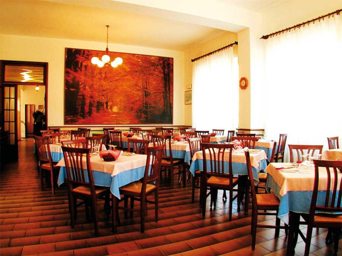 Food & Drinks 5, Hotel Parma Mare, Massa Carrara
