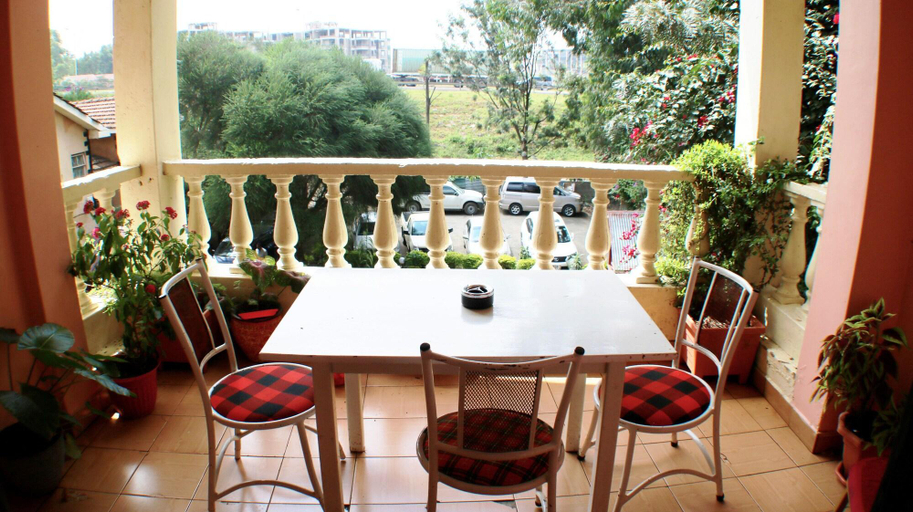 Bedroom 4, Red Buffalo House Hotel, Langata