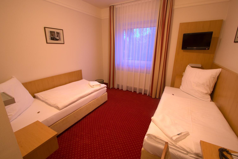 Bedroom 4, Hotel Jacobsberg, Börde