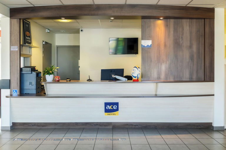 Public Area 3, ACE Hôtel Creutzwald St Avold, Moselle