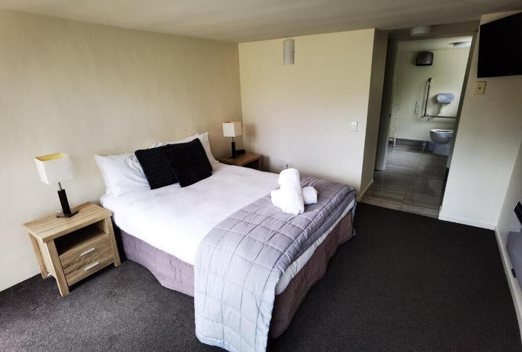 Bedroom 4, Kea by the Lake, Southland