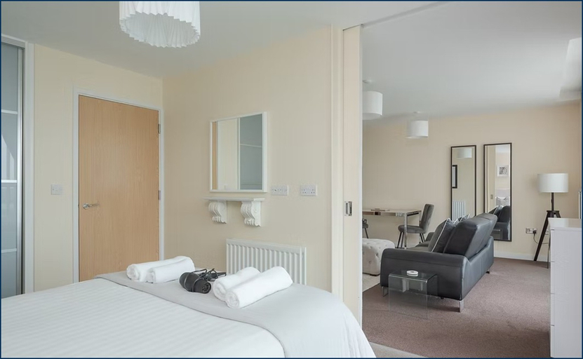 Bedroom, City Stay Apartments, Milton Keynes