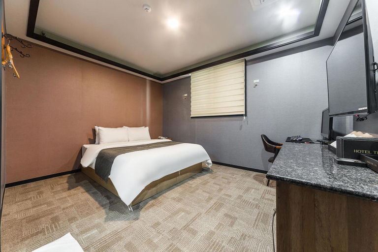 Bedroom 4, Hwaseong Ritz Hotel, Hwaseong