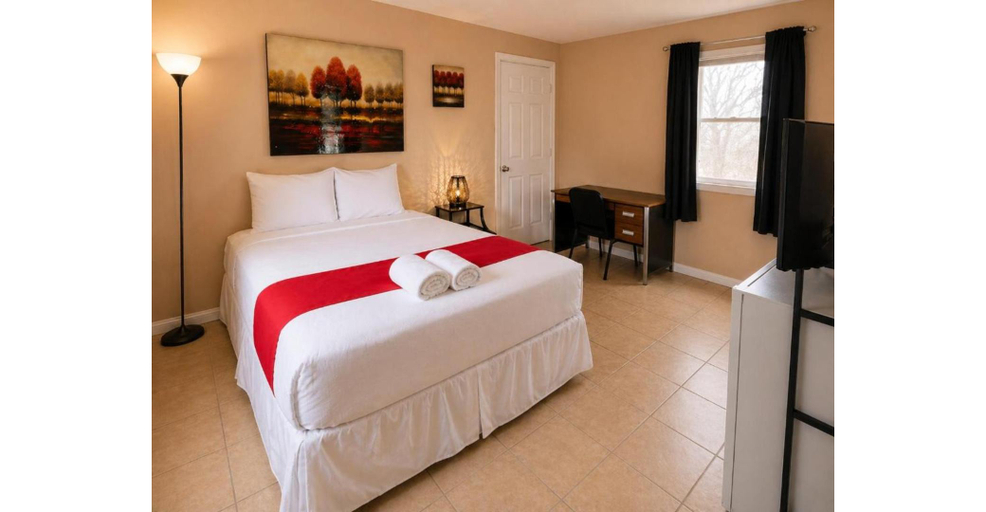 Room 4, Skylark Motel by OYO, Taylor