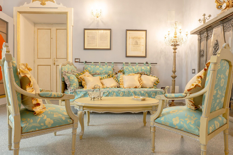 Bedroom 5, The Crown Palace, Lecce