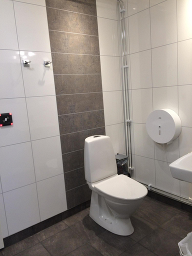 Bathroom 4, Eksjö Camping & Konferens - Hostel, Eksjö