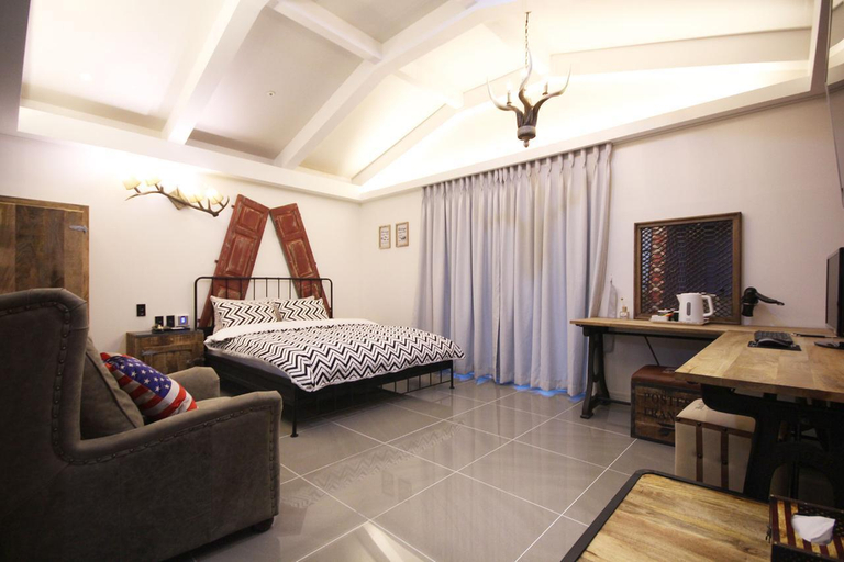 Bedroom 2, Changwon Sangnamdong Play, Changwon