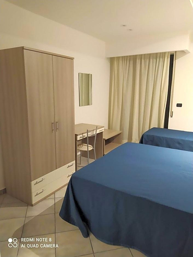 Bedroom 3, Hotel Poseidon, Cosenza
