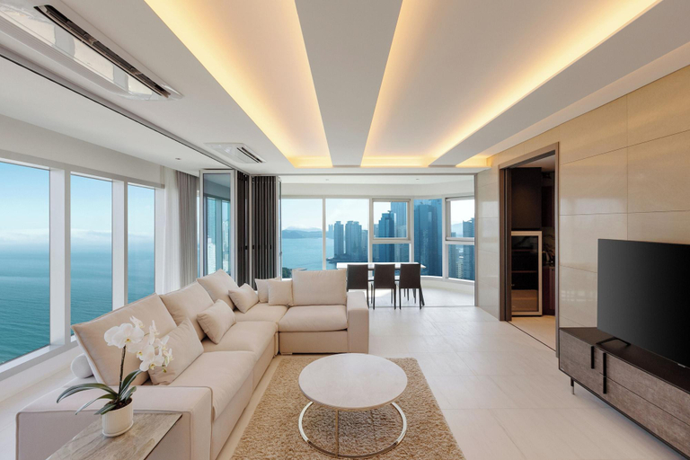 Room 2, Newcz Haeundae Residence, Haeundae