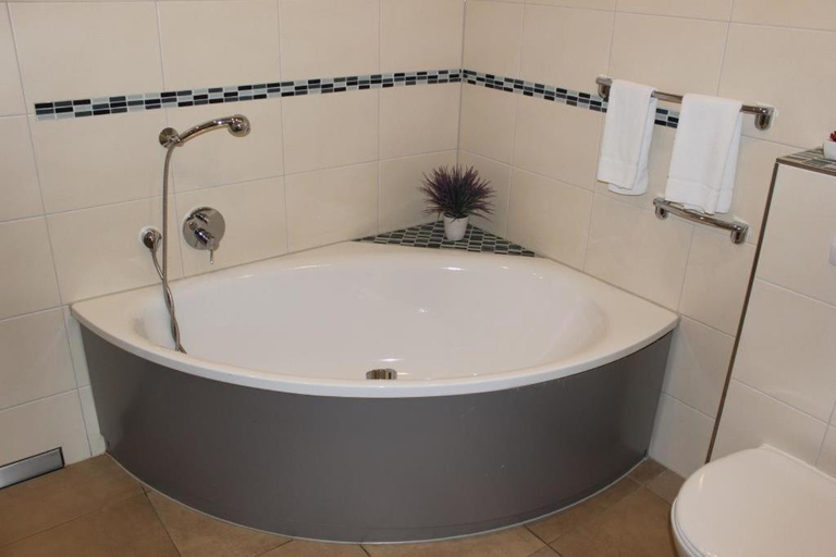 Bathroom 3, Hotel Zum Wersehof, Warendorf