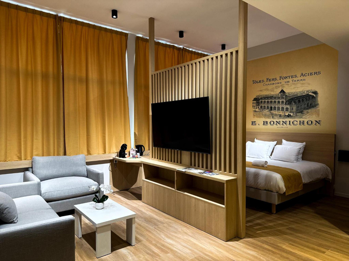 Bedroom 2, Le Noirlac, Cher