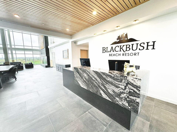 Public Area 3, Blackbush Beach Resort, Queens