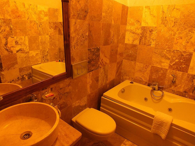 Bathroom 5, Dilek Tepesi Cave Hotel, Ürgüp