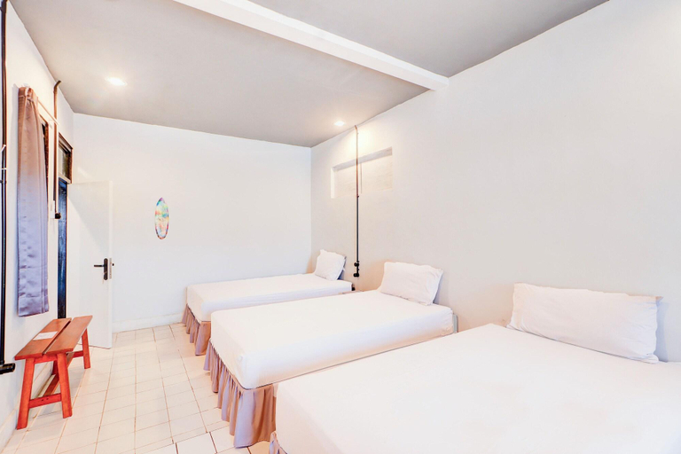 Room 5, Collection O At Jalan Padma Legian Beach, Badung