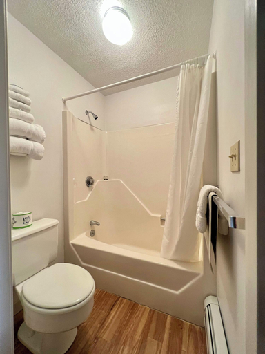 Room 5, Island Pond Country Inn (formerly The Lakefront , Essex
