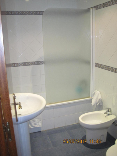 Bathroom, Hotel Caballo Negro, Cádiz