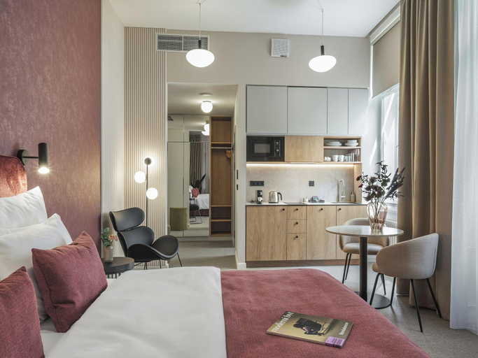 Room 4, Monarch Apartments By Adrez Living, Praha 1