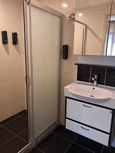Bathroom 5, Sözer Otel, Ayvalık