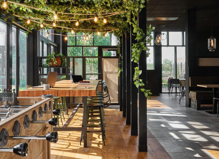 Food & Drinks 5, Bercail Hotel, Nord