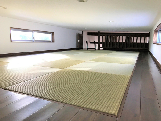 Room 2, T T Vacation Rentals, Onna