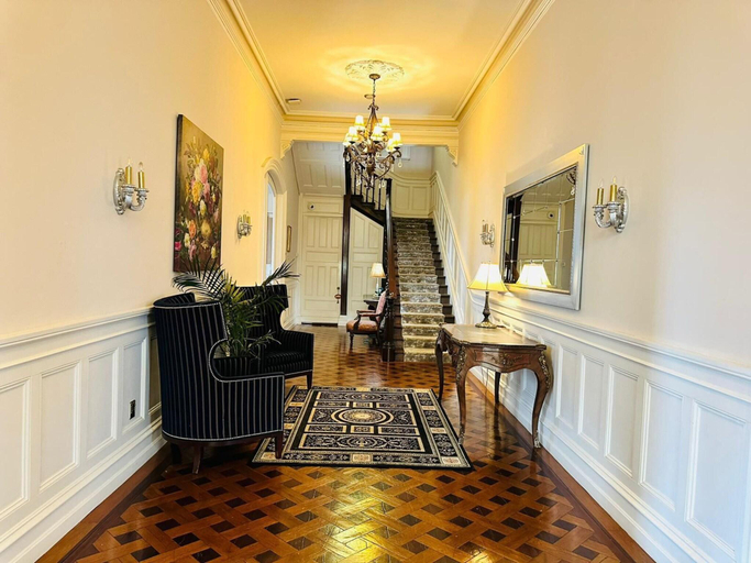 Public Area, The Hamilton Hoppin House, Newport