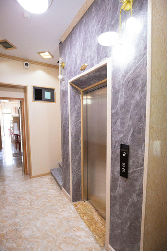 Public Area 3, Quyenly Motel, Mèo Vạc