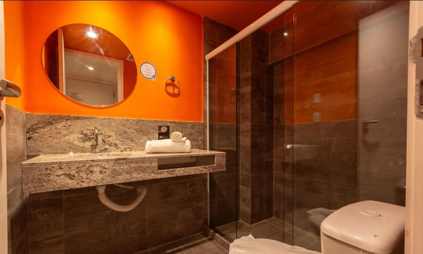 Bathroom 3, Rede Andrade Boa Viagem, Recife