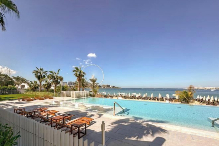 Pool 2, bnbme Panoramic Vws in JBR w/ 5-Star Amenities, Dubai