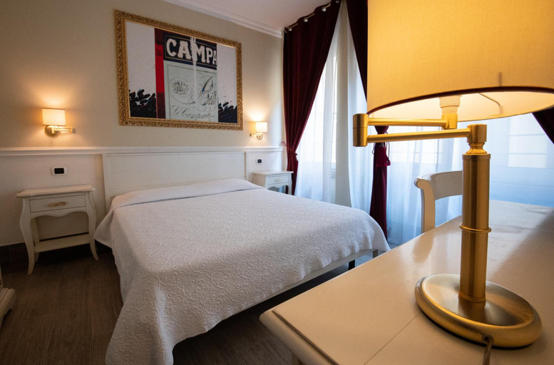 General view 4, Bed Bra, Verona