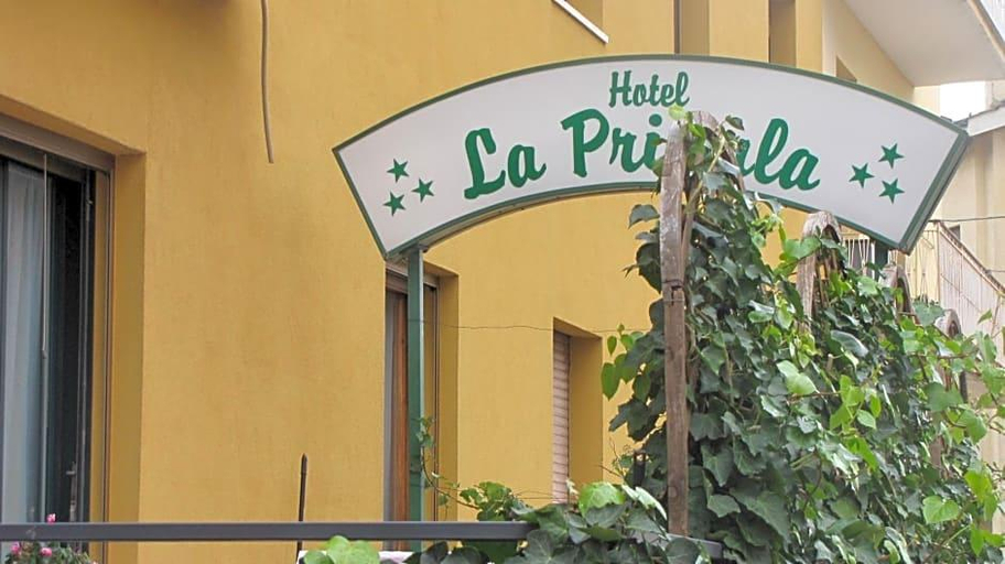 Exterior & Views 2, Albergo La Primula, Siena