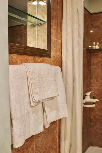 Bathroom, The Reserve Boutique Hotel, Karachi