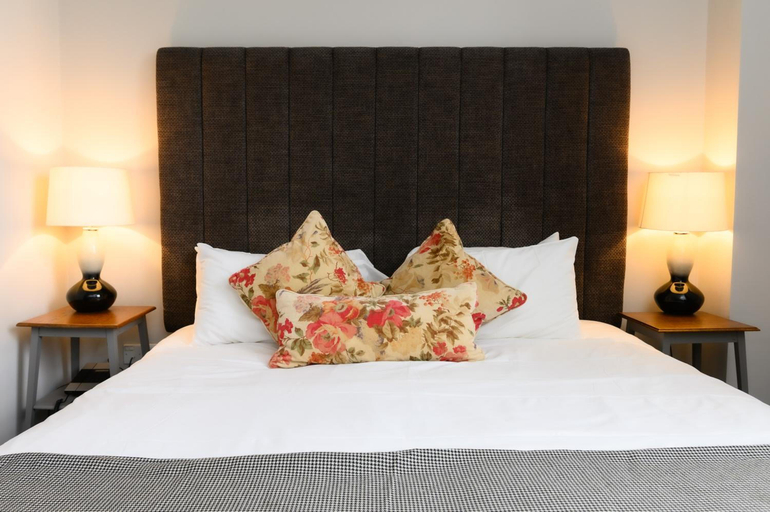 Bedroom 3, Tulse Hill Hotel, London