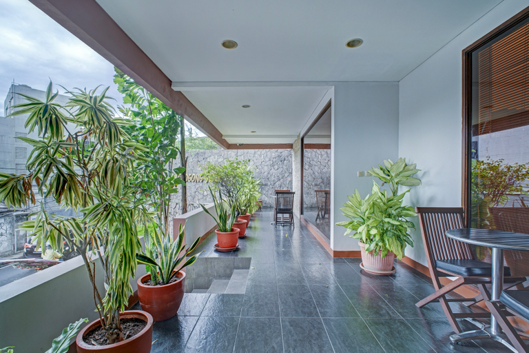 Lobby 5, Collection O Near Mrt Cipete Raya, South Jakarta