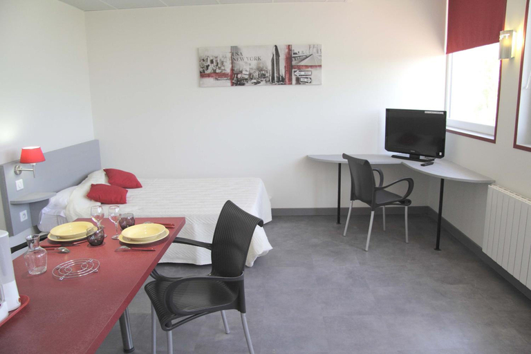 Others 5, West Appart' Hôtel, Deux-Sèvres
