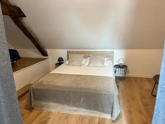 Room 2, L'annexe Du Chã¢teau De Saint Genix, Savoie