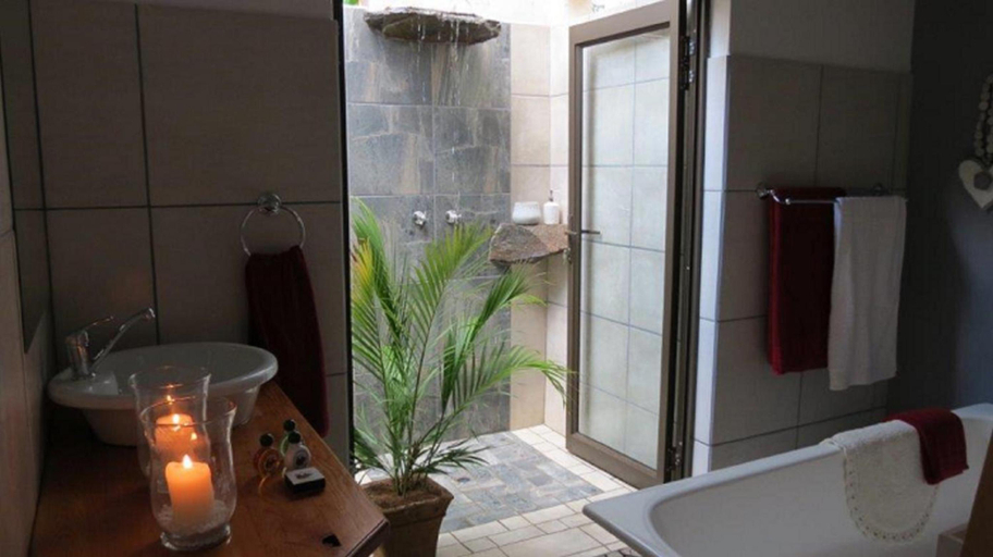 Bathroom, Guinea Feather Country Lodge & Spa, Sekhukhune