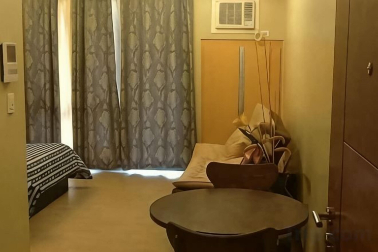 Others 4, Palm Tree Genlex Condo, Pasay City