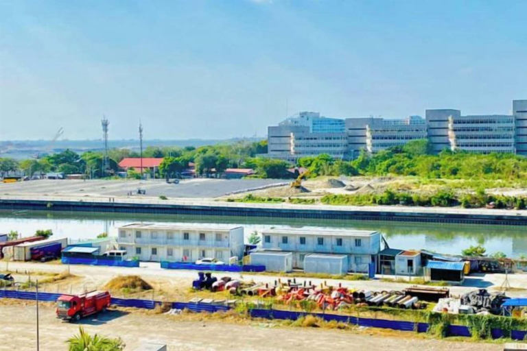 Miscellaneous, Ai-Stay 78 at Shore 2 T1, Pasay City