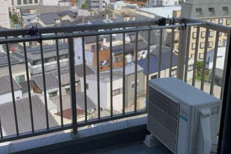 2, LuckyHouse yorokobiya 901, Osaka