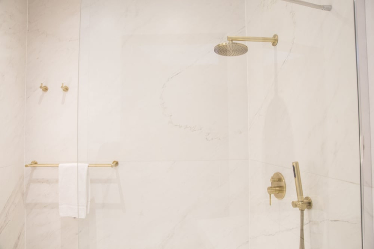 Bathroom 2, House of Amstel, Amsterdam