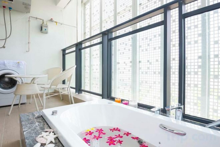 Bathroom 3, Sweetome Vacation Rentals (Dapeng Banshanhai), Shenzhen