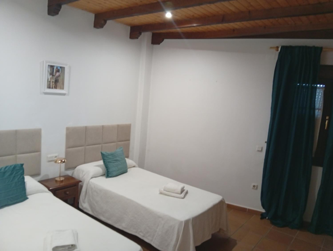 Bedroom 2, Hotel Restaurante Calderon, Cádiz