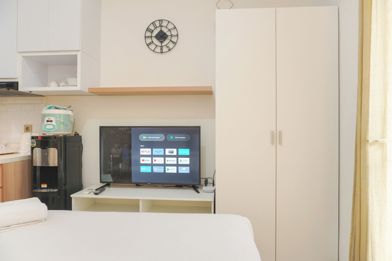 Room 3, Well Designed And Comfy Studio Transpark Cibubur Apartment, Depok